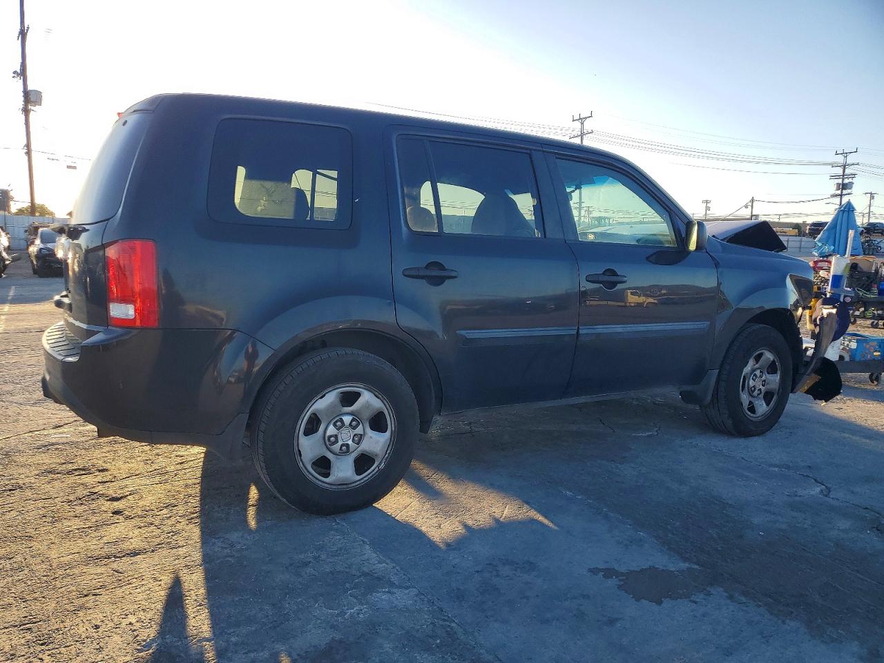 2012 HONDA PILOT LX photo 3