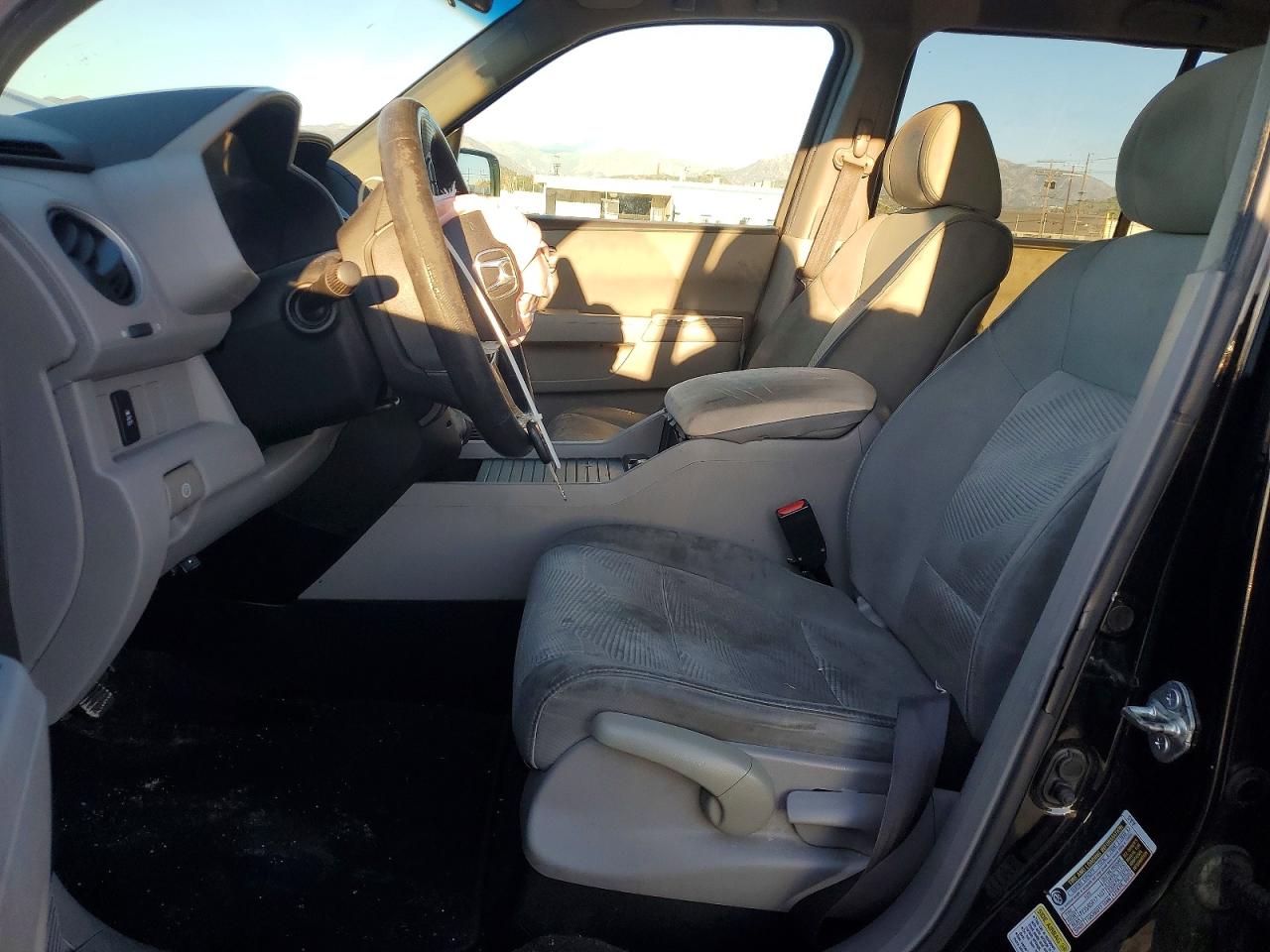 2012 HONDA PILOT LX photo 7