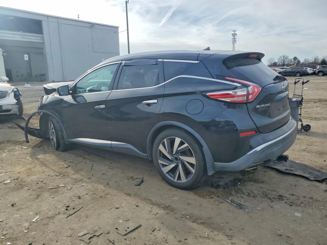 2015 NISSAN MURANO S photo 2
