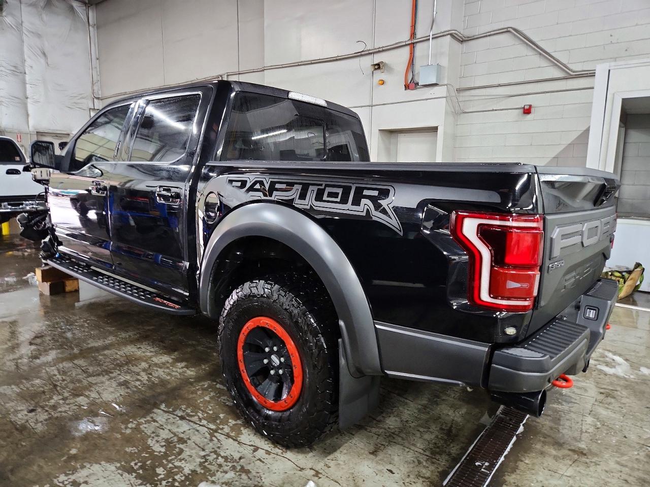 2018 FORD F150 RAPTOR photo 2