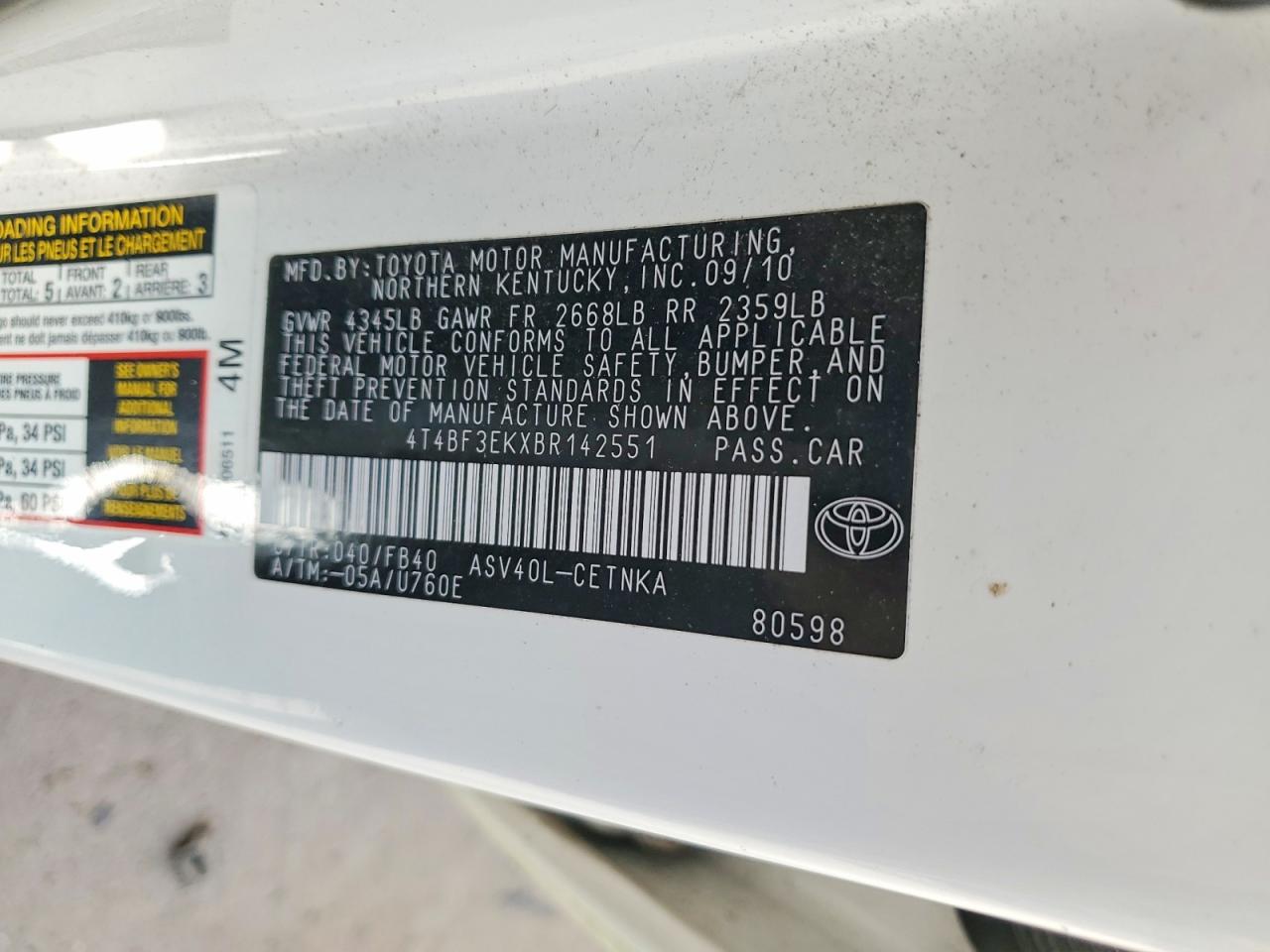 2011 TOYOTA CAMRY BASE photo 12