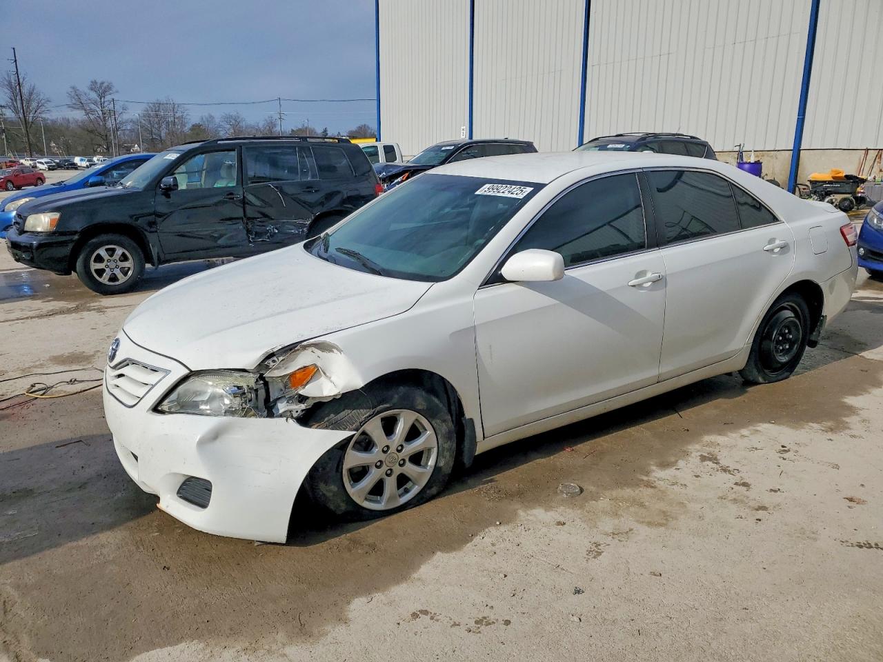 2011 TOYOTA CAMRY