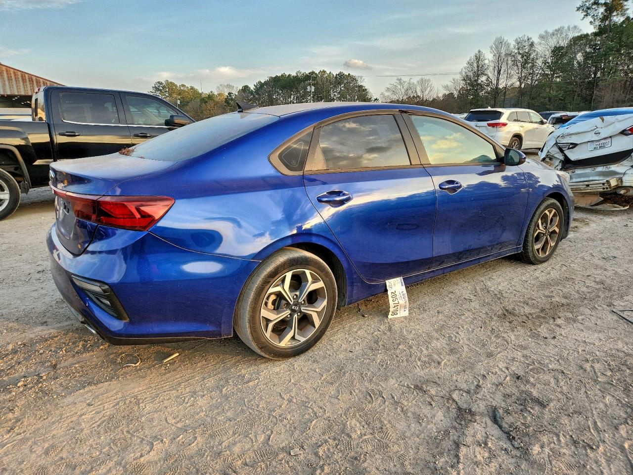 2021 KIA FORTE FE photo 3