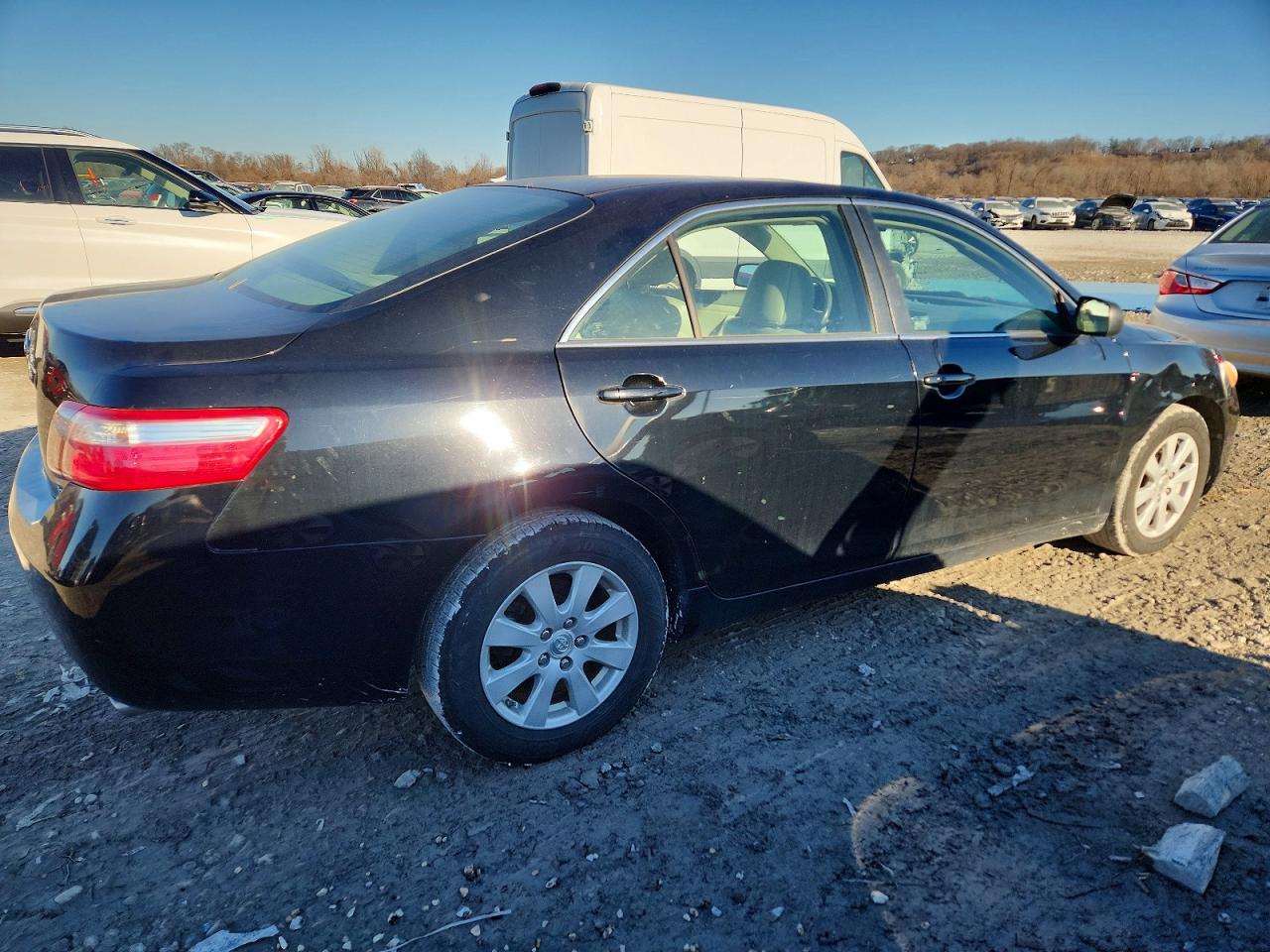 2008 TOYOTA CAMRY LE photo 3