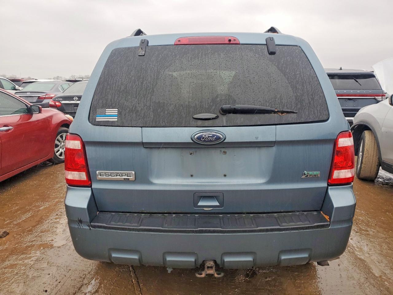 2011 FORD ESCAPE XLT photo 6