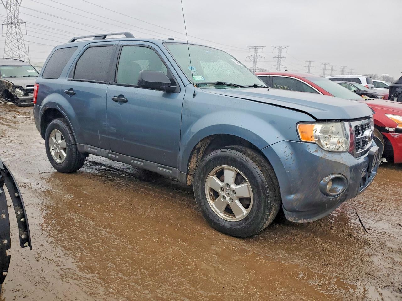 2011 FORD ESCAPE XLT photo 4