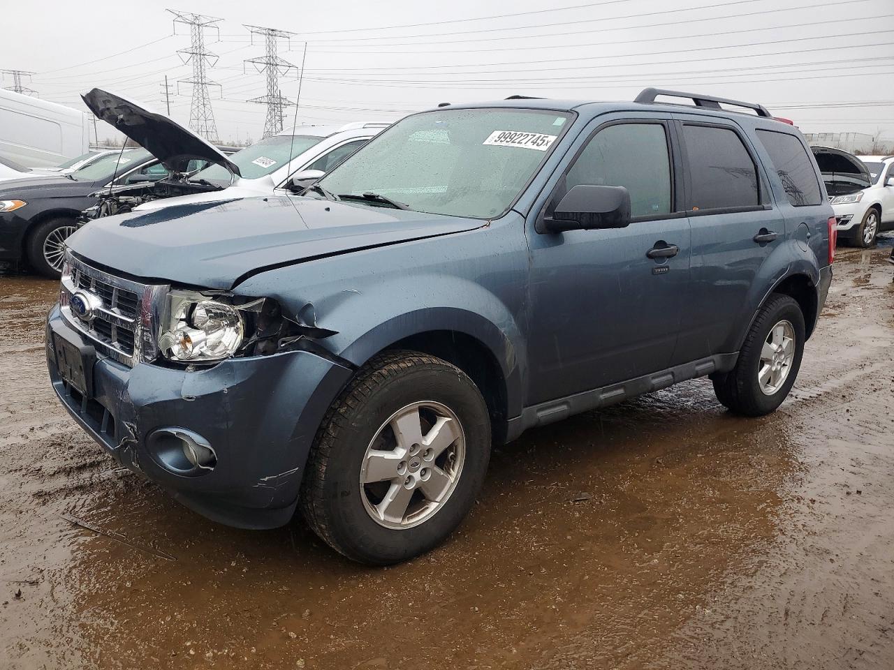 2011 FORD ESCAPE