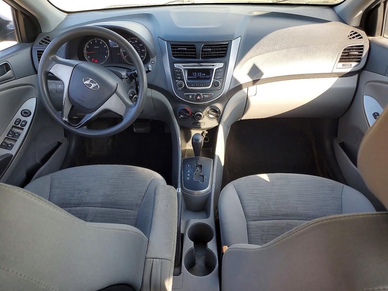 2015 HYUNDAI ACCENT GLS photo 15