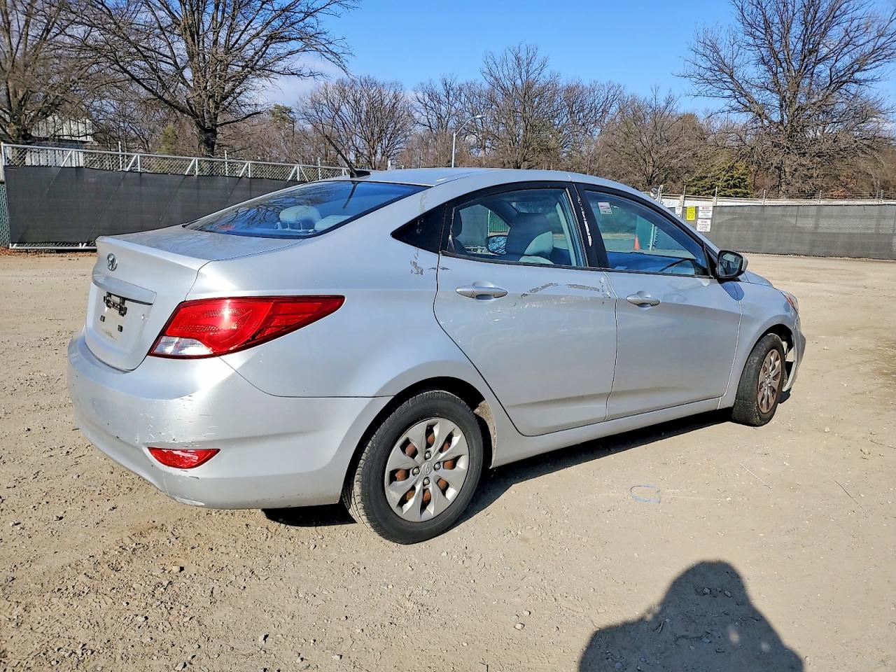 2015 HYUNDAI ACCENT GLS photo 5