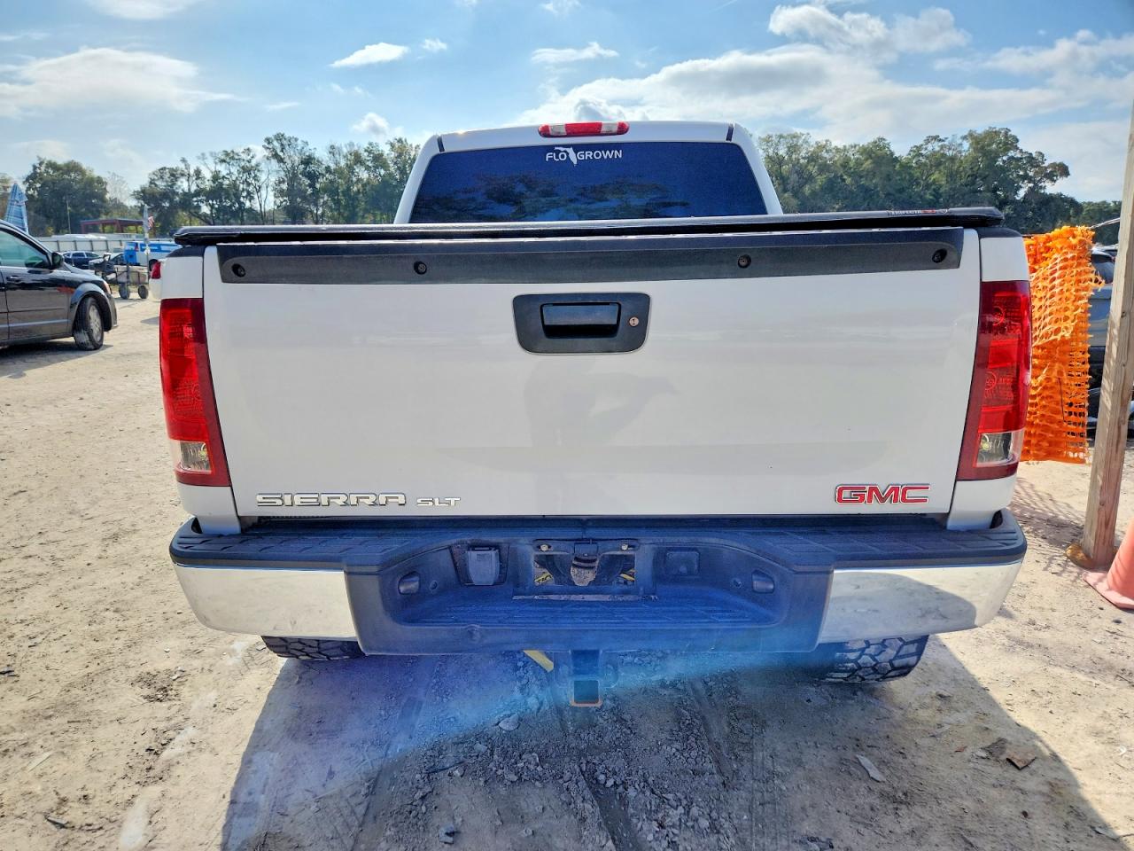 2008 GMC SIERRA K1500 photo 6