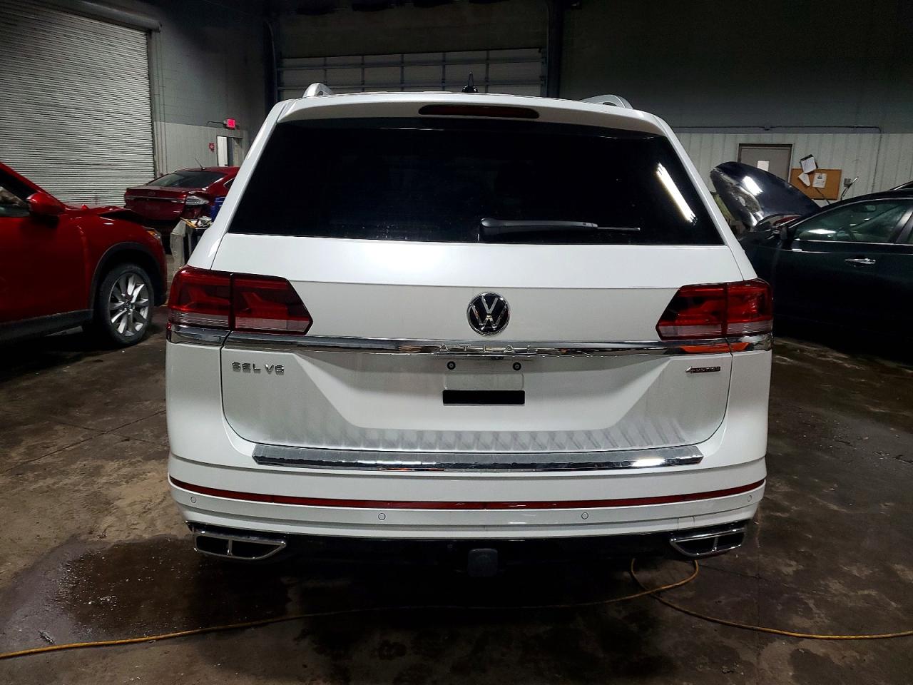 2023 VOLKSWAGEN ATLAS SEL PREMIUM R-LINE photo 6