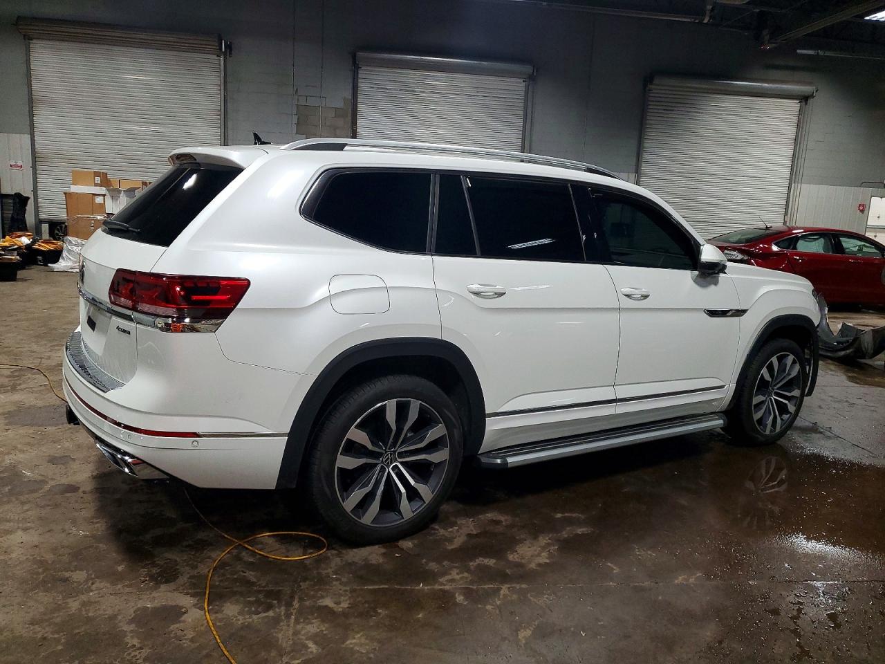 2023 VOLKSWAGEN ATLAS SEL PREMIUM R-LINE photo 3