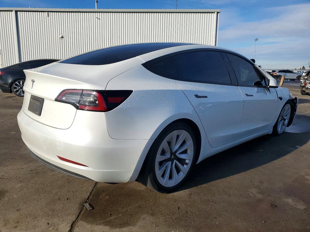 2023 TESLA MODEL 3 photo 3