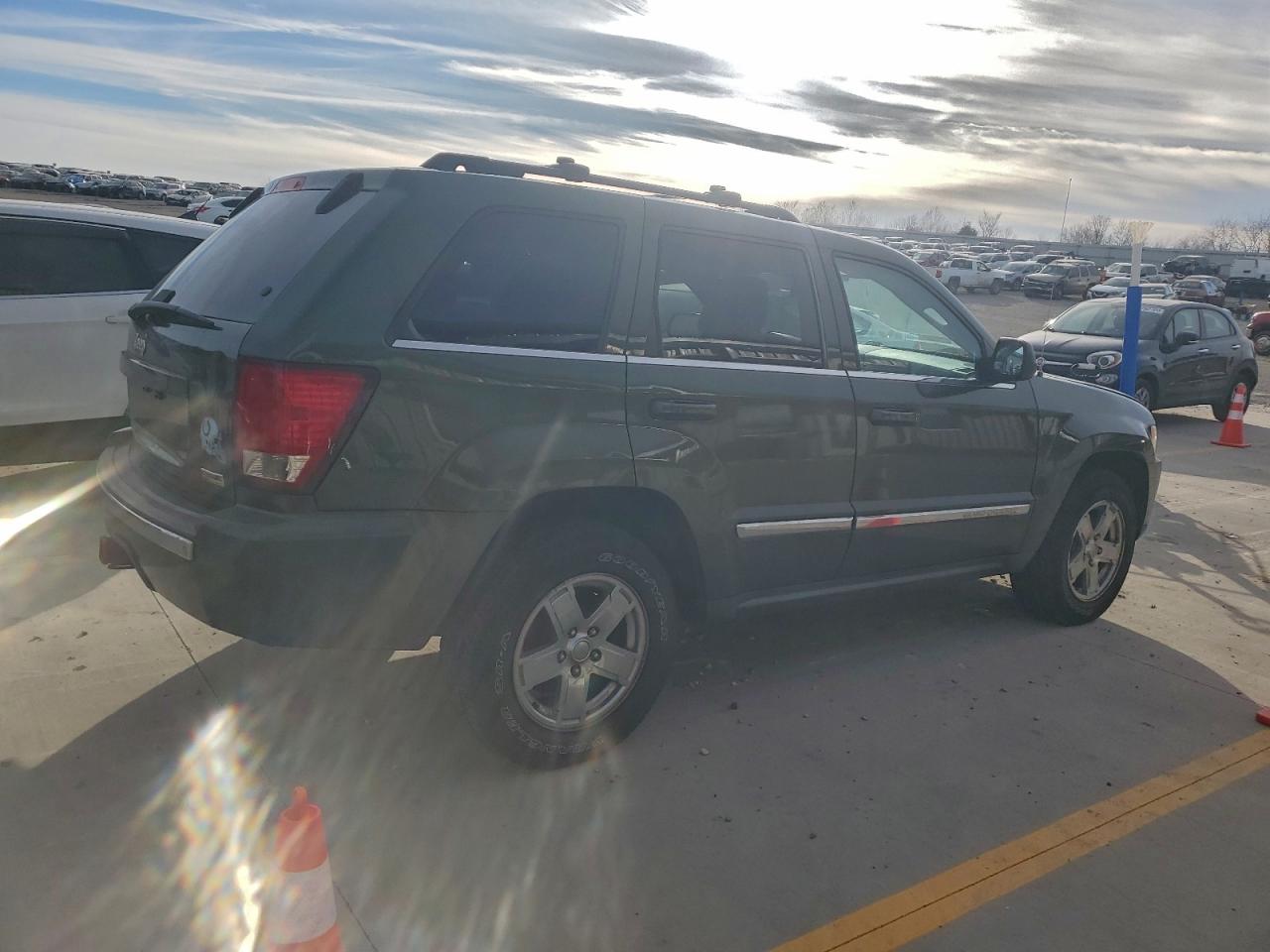 2007 JEEP GRAND CHEROKEE LIMITED photo 3