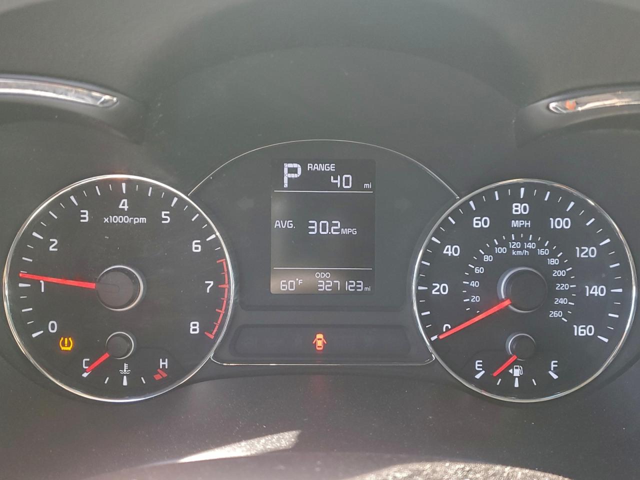 2017 KIA FORTE LX photo 9