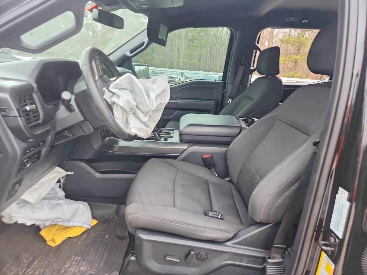 2024 FORD F150 XLT photo 7
