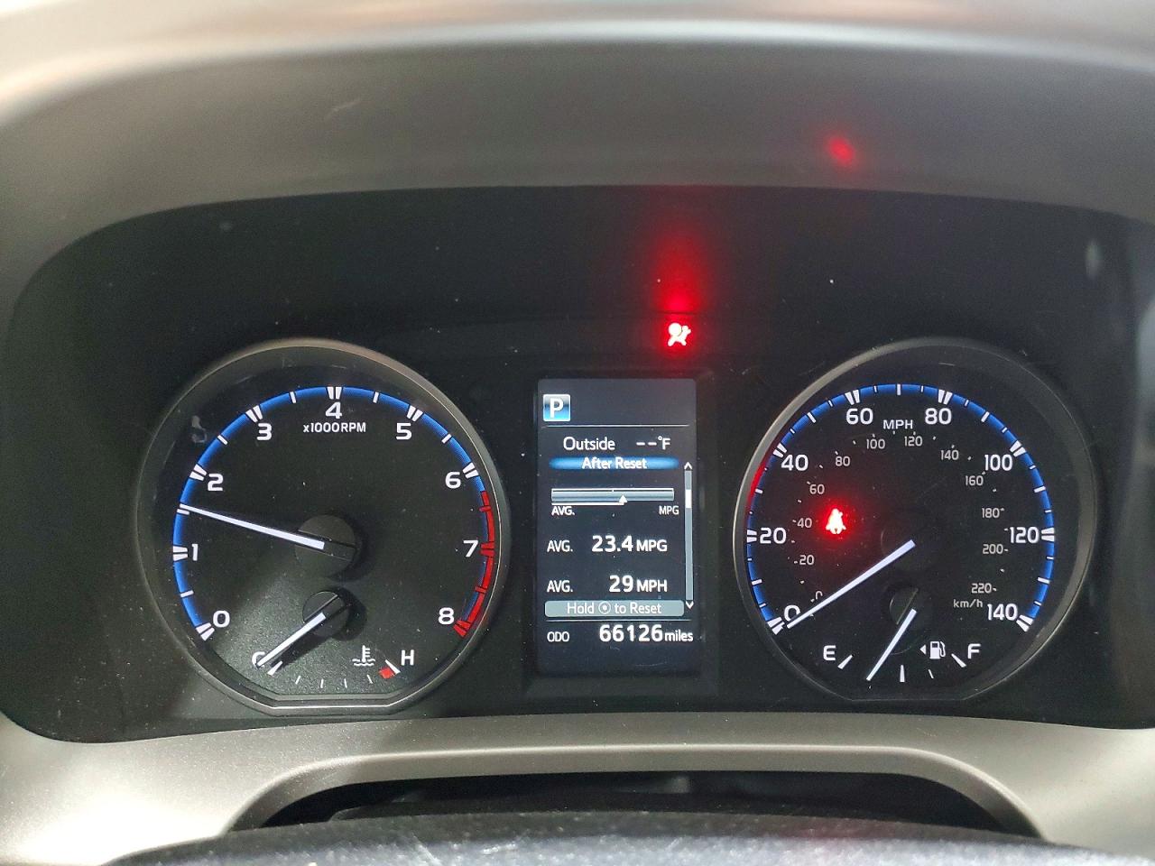 2017 TOYOTA RAV4 LE photo 9