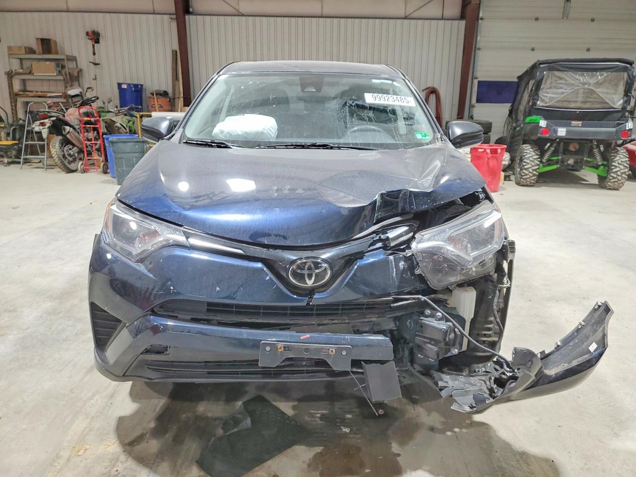 2017 TOYOTA RAV4 LE photo 5