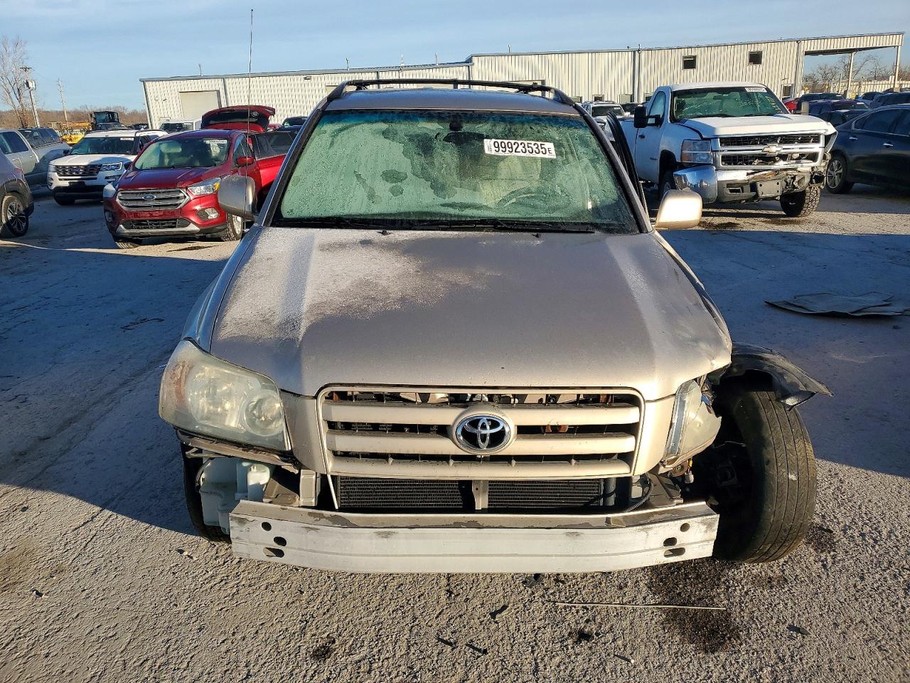 2004 TOYOTA HIGHLANDER photo 5