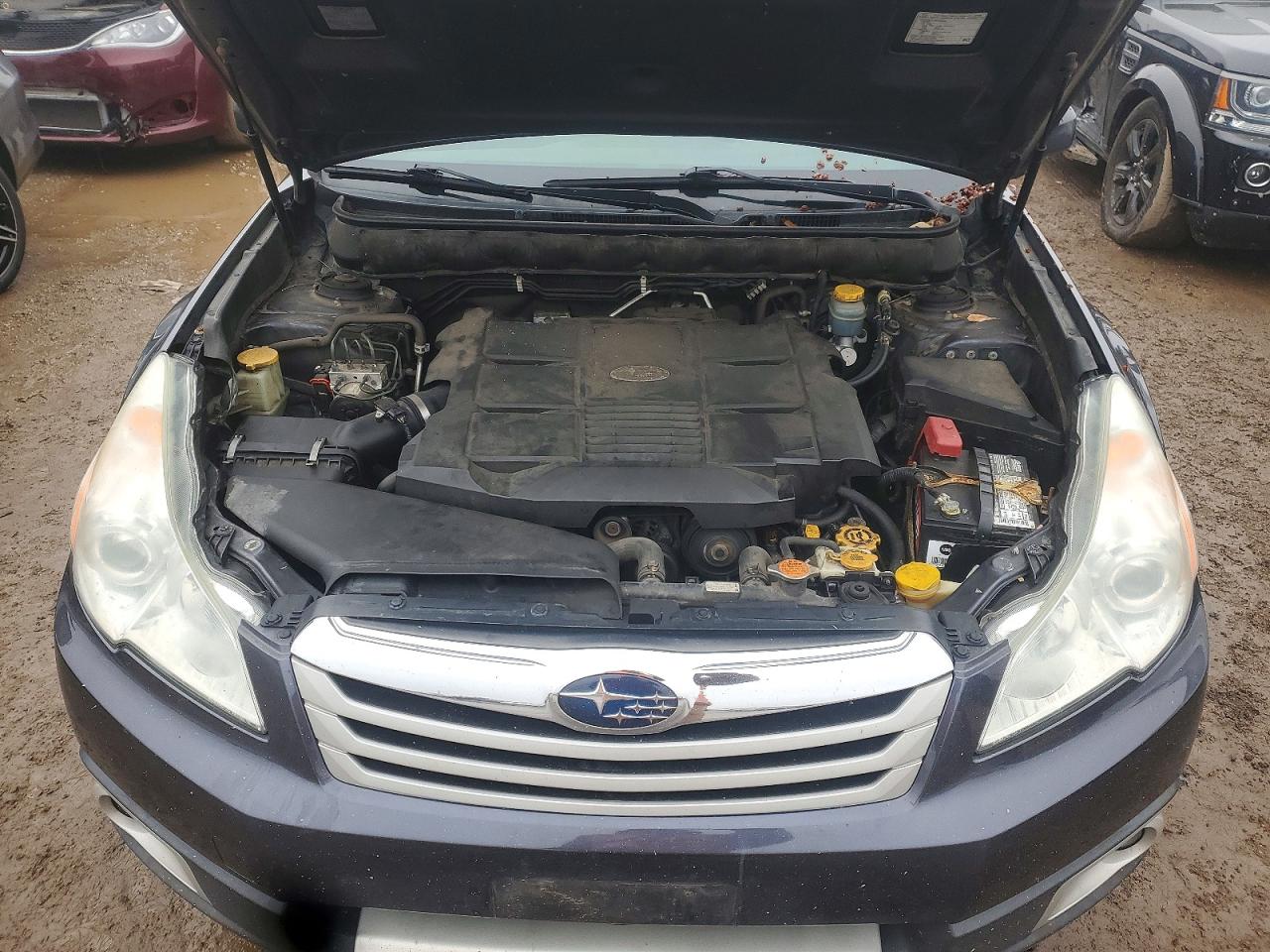 2010 SUBARU OUTBACK 3.6R LIMITED photo 11