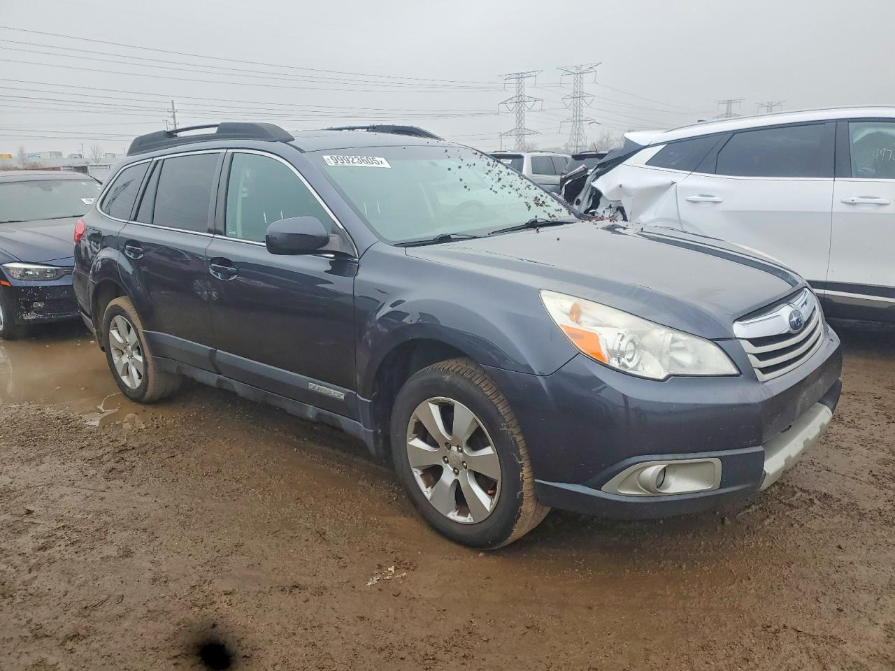 2010 SUBARU OUTBACK 3.6R LIMITED photo 4