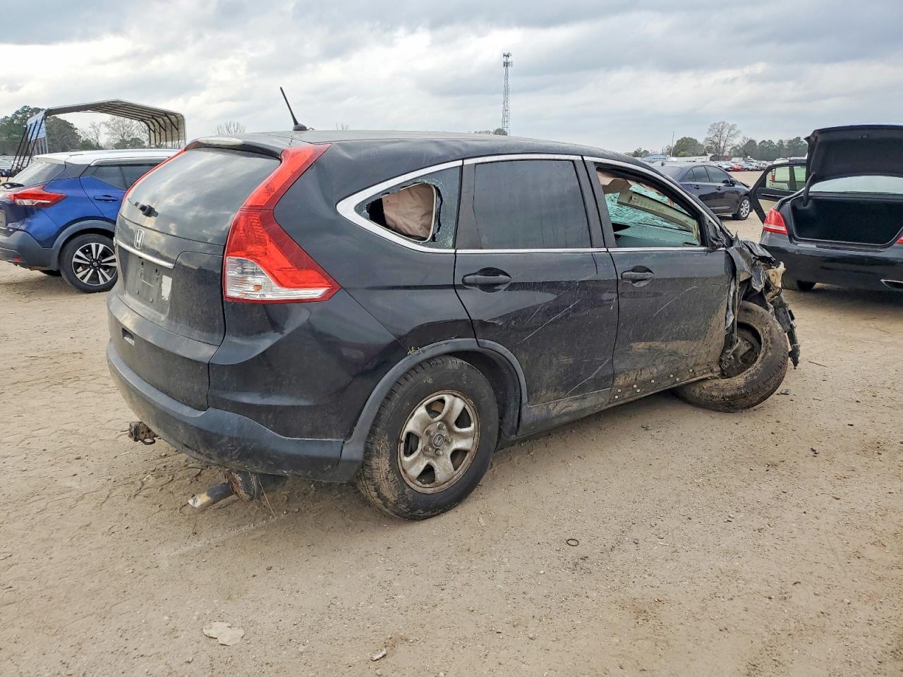 2013 HONDA CR-V LX photo 3