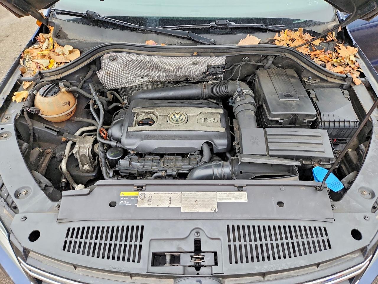 2013 VOLKSWAGEN TIGUAN photo 12
