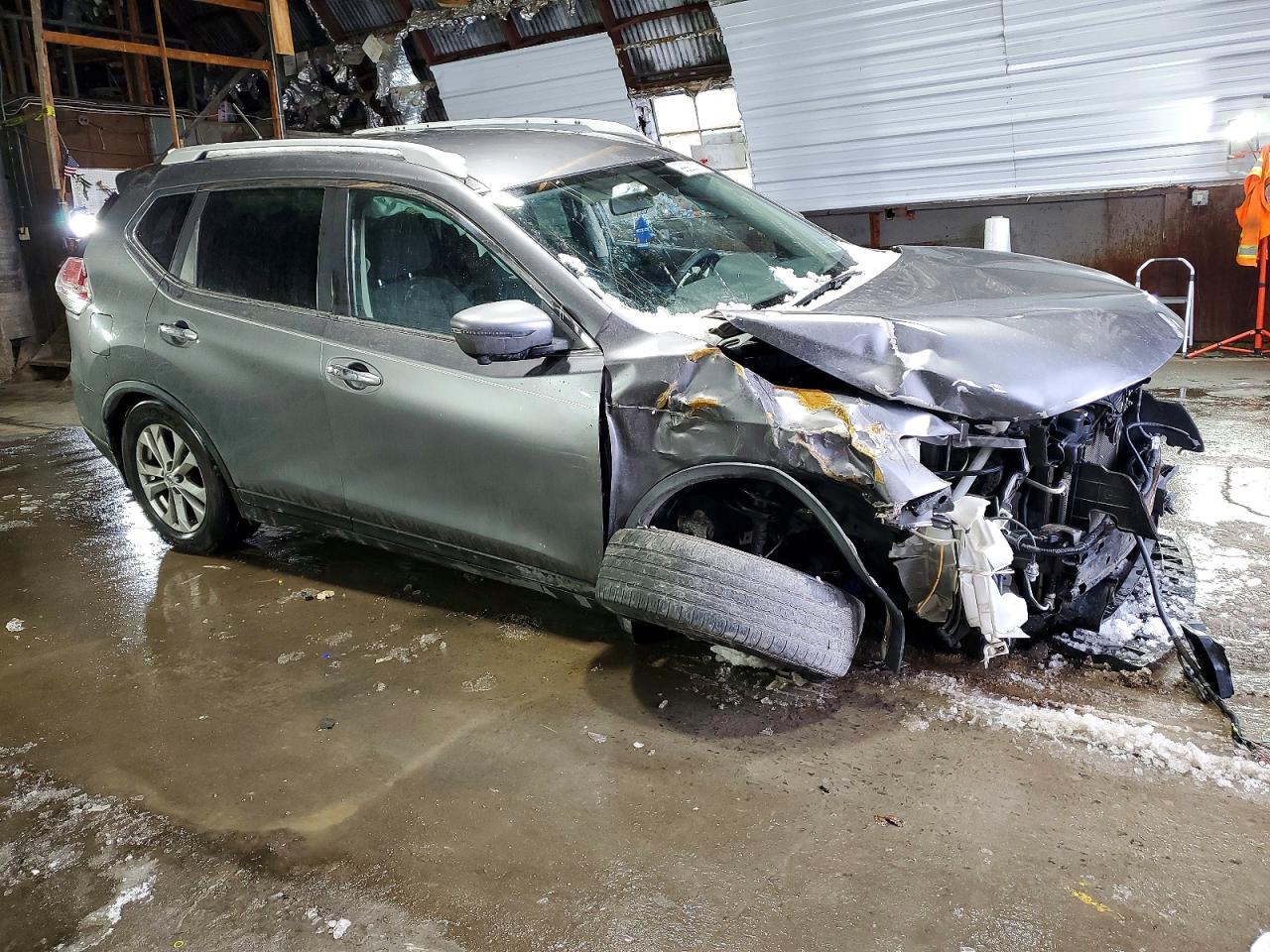 2016 NISSAN ROGUE S photo 4