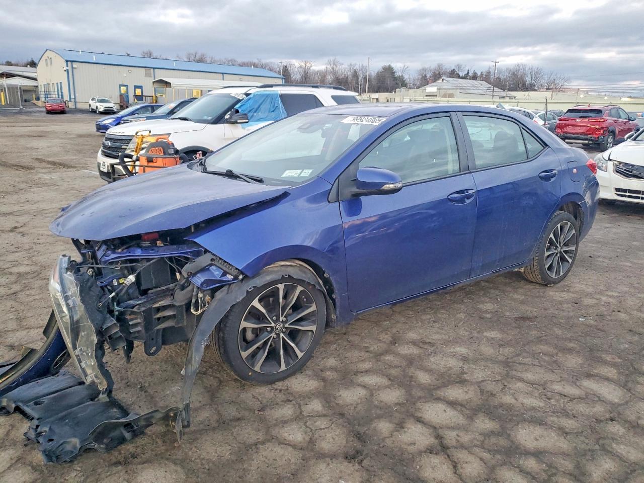 2017 TOYOTA COROLLA