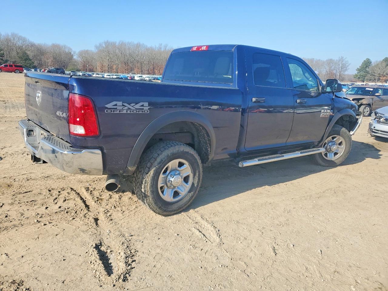 2017 RAM 2500 ST photo 3