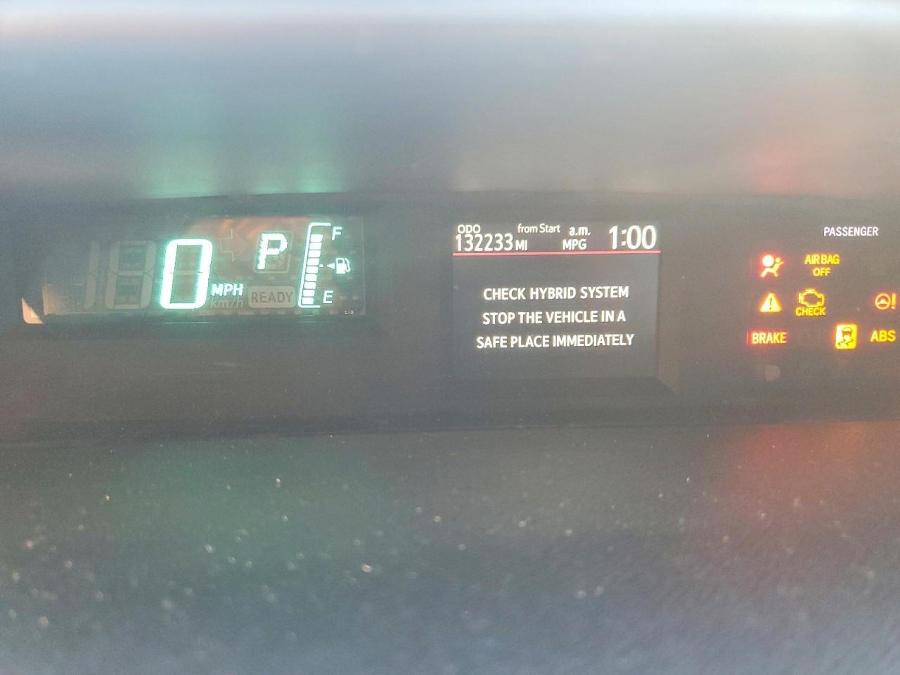 2013 TOYOTA PRIUS C photo 9