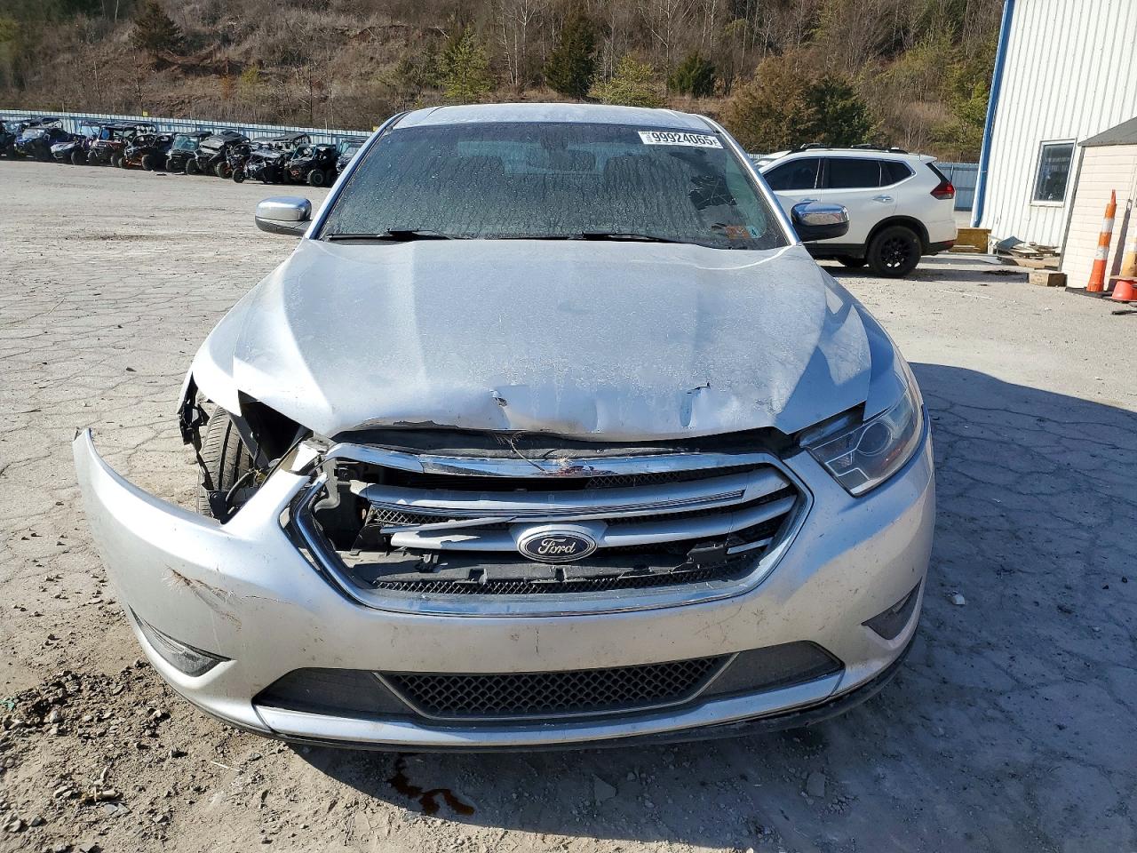2014 FORD TAURUS LIMITED photo 5