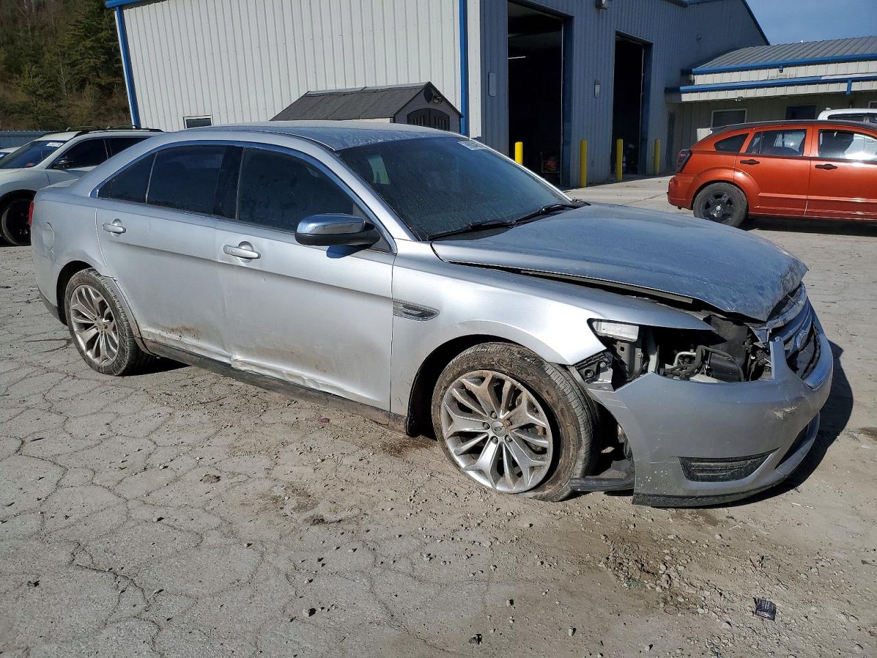 2014 FORD TAURUS LIMITED photo 4
