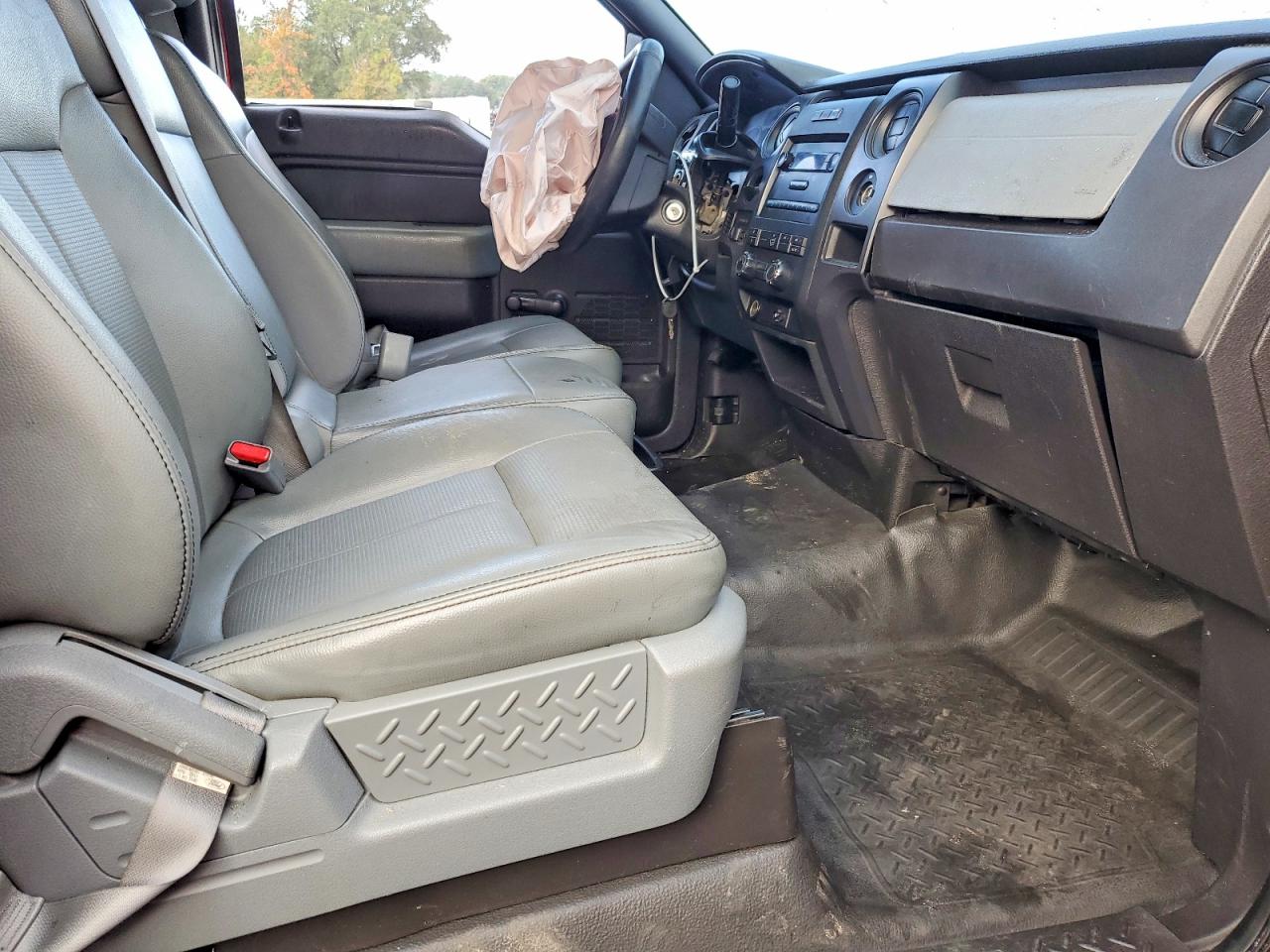 2011 FORD F150 photo 7