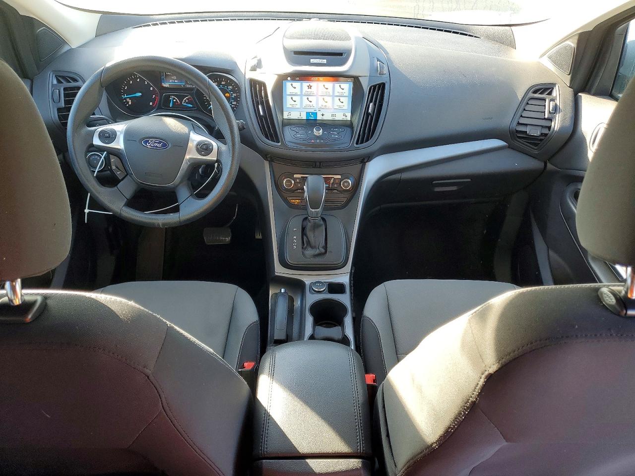 2016 FORD ESCAPE SE photo 8