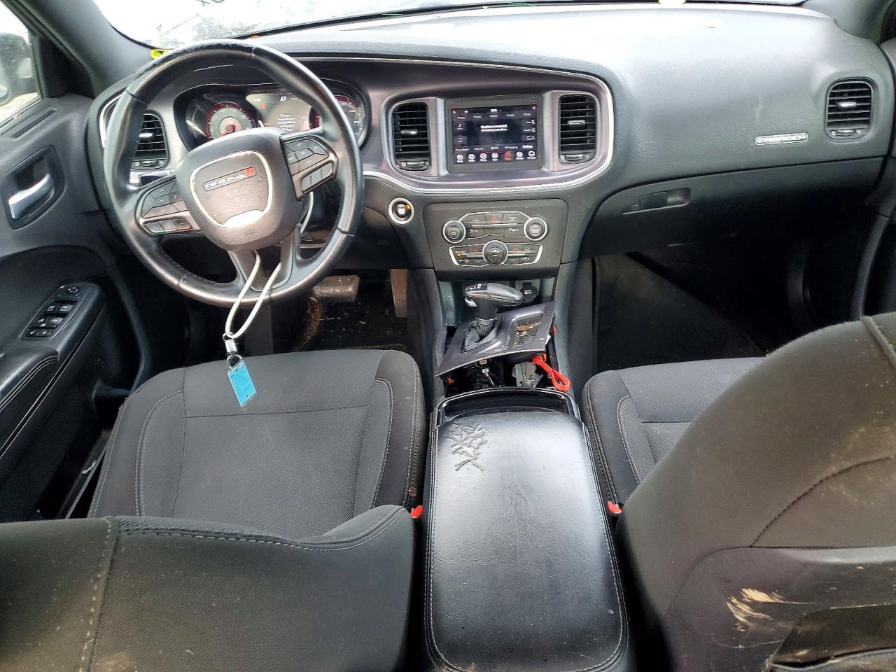2018 DODGE CHARGER SXT photo 8
