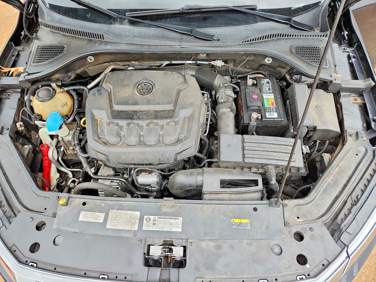 2020 VOLKSWAGEN PASSAT SE photo 11
