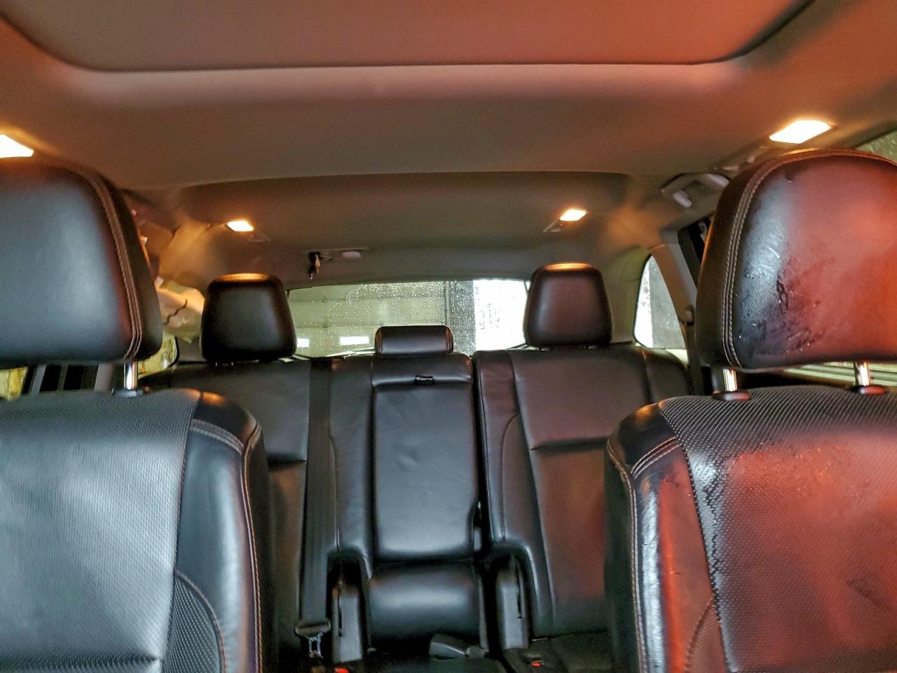 2017 TOYOTA HIGHLANDER LIMITED photo 10