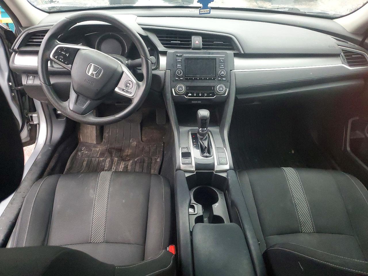 2016 HONDA CIVIC LX photo 8