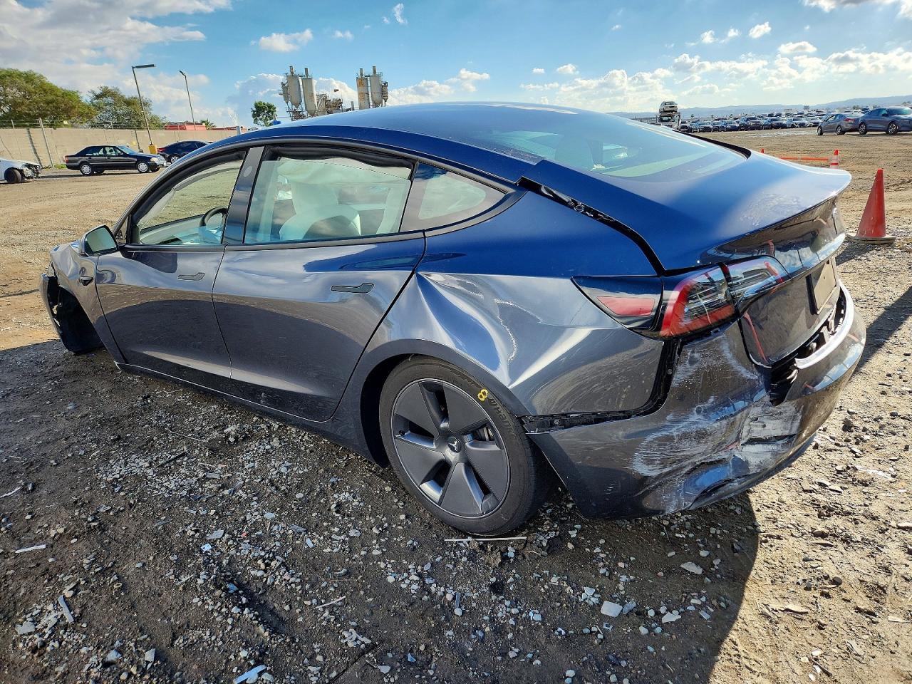 2023 TESLA MODEL 3 photo 2