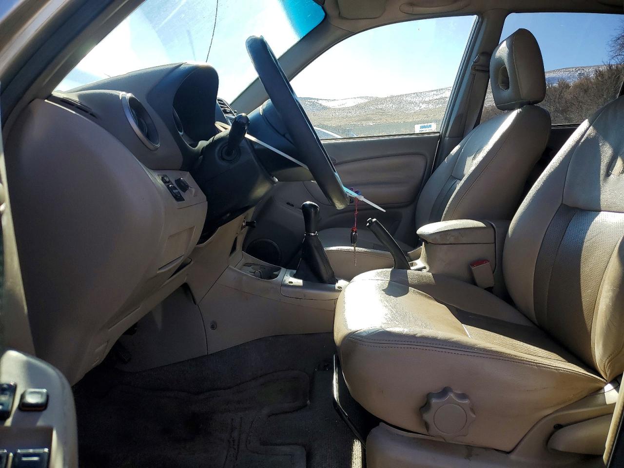 2002 TOYOTA RAV4 BASE photo 7