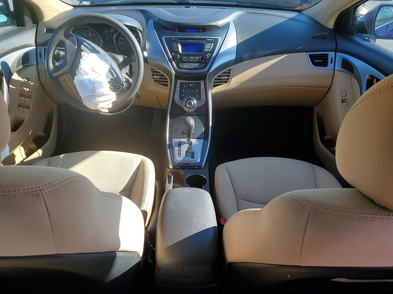 2013 HYUNDAI ELANTRA GLS photo 8