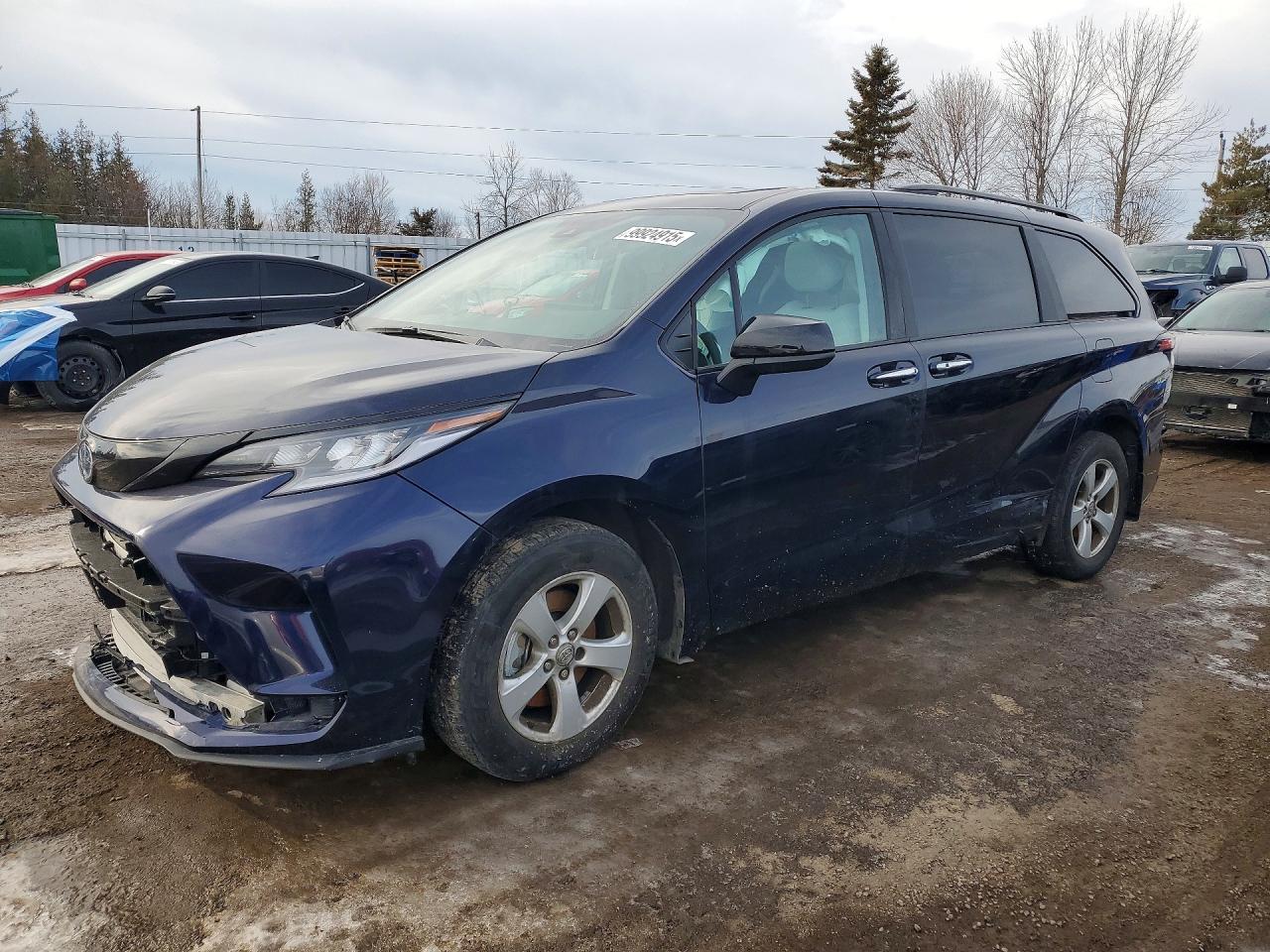 2025 TOYOTA SIENNA