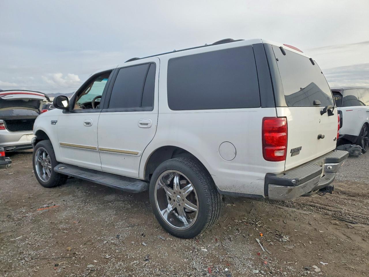2000 FORD EXPEDITION XLT photo 4