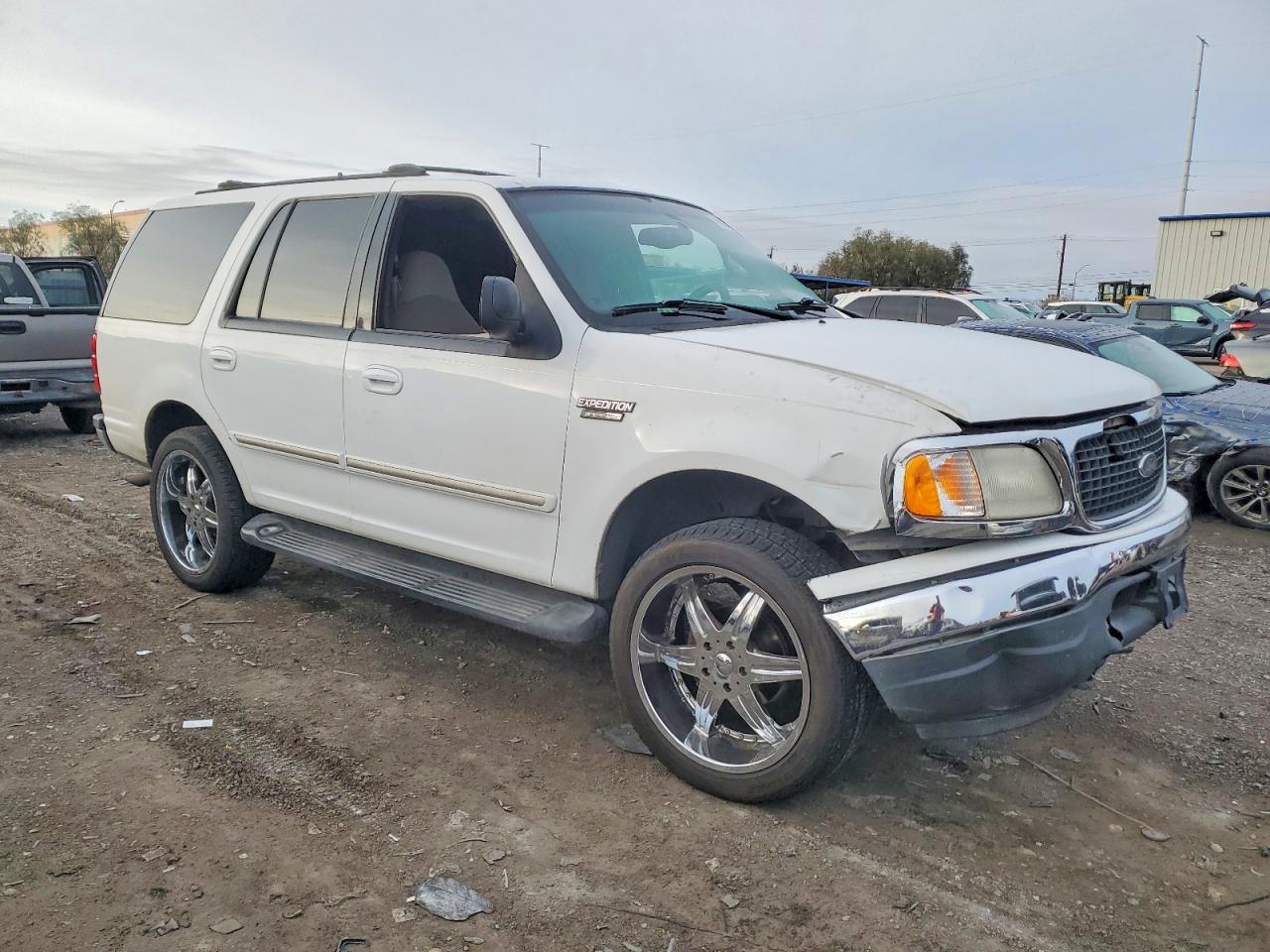 2000 FORD EXPEDITION XLT photo 10