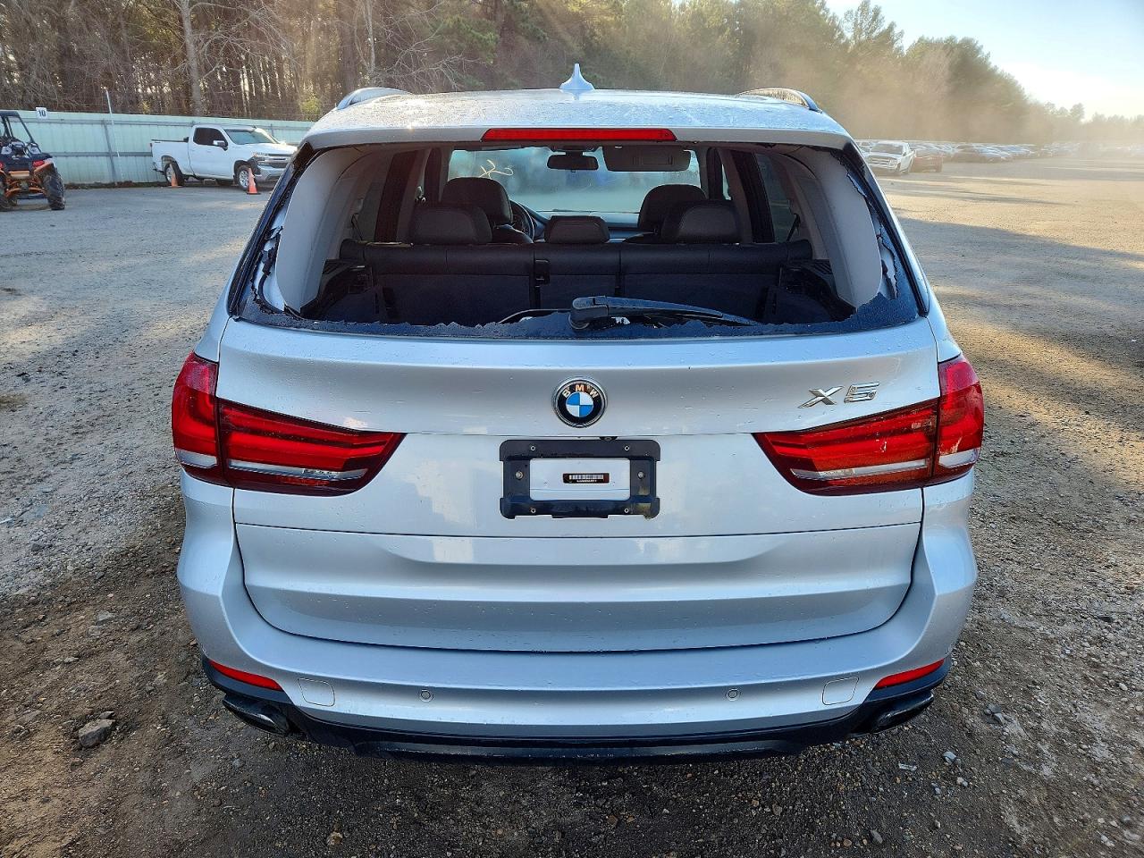2016 BMW X5 XDRIVE50I photo 6