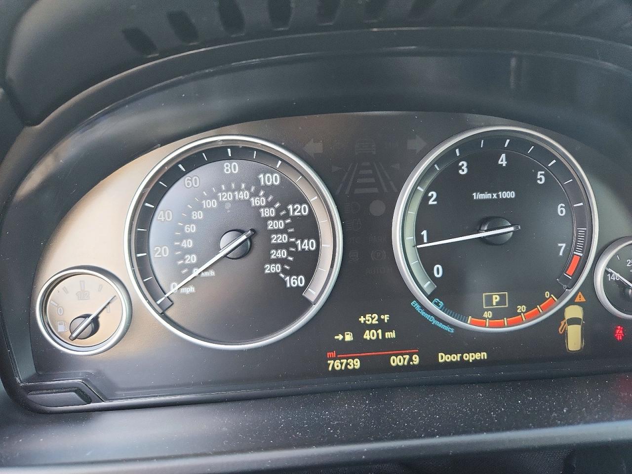 2016 BMW X5 XDRIVE50I photo 9