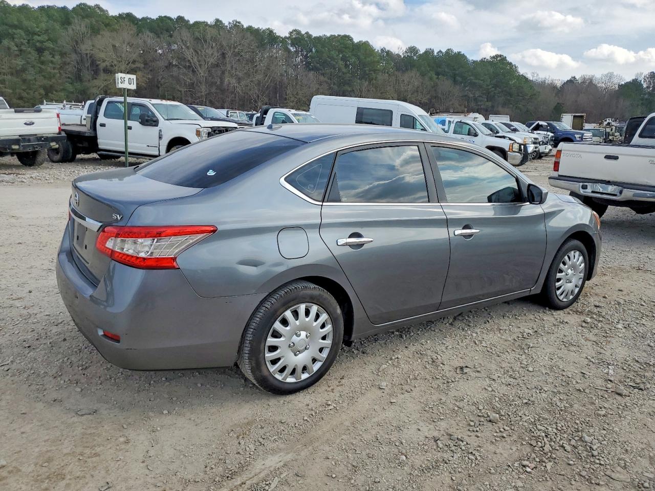 2015 NISSAN SENTRA S photo 3