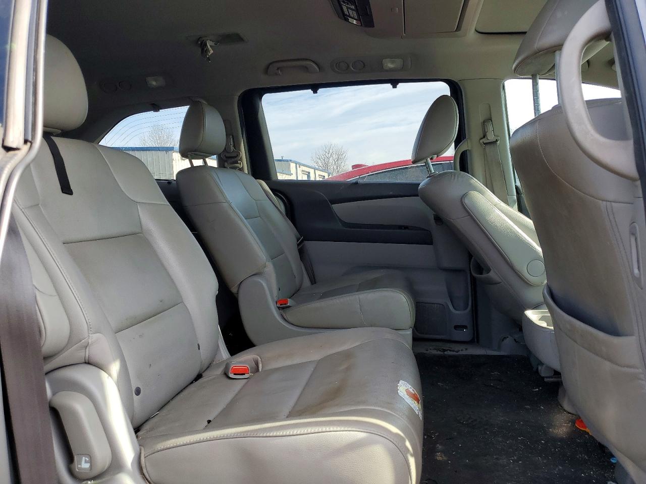 2016 HONDA ODYSSEY TOURING photo 11