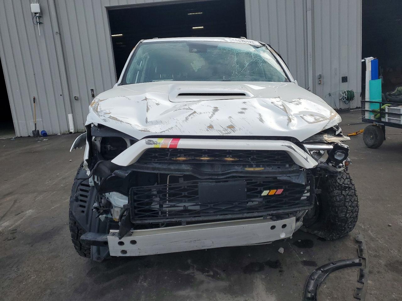 2022 TOYOTA 4RUNNER TRD OFF-ROAD photo 5
